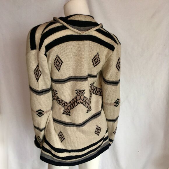 BB Dakota Cardigan - Picture 2 of 4